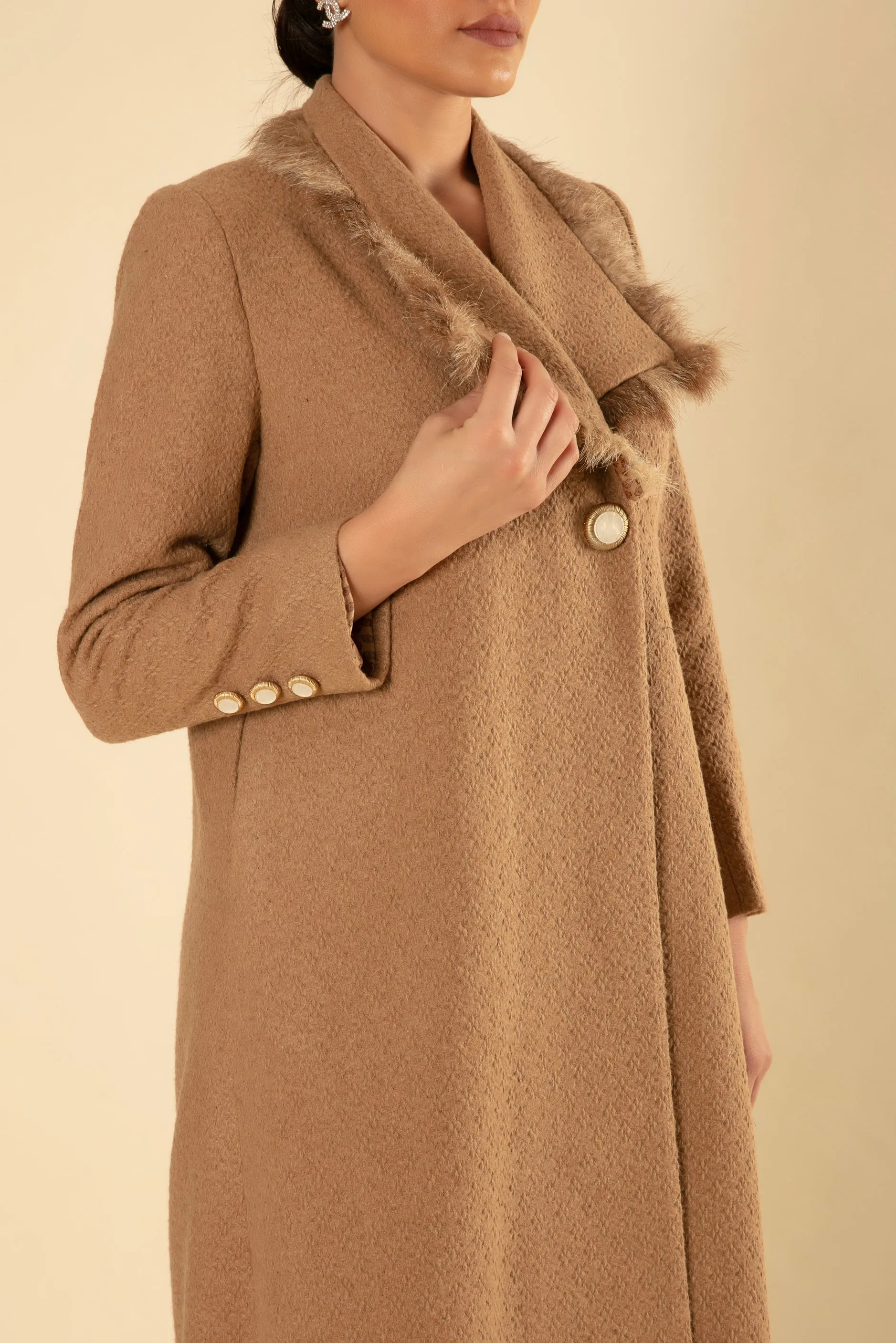 CAMEL CLASSY COAT WITH FUR COLLAR