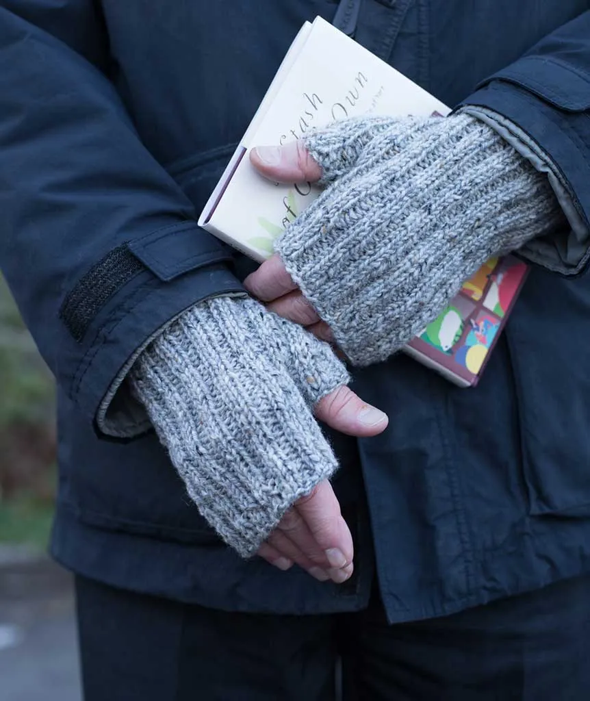 Ferryboat Mitts using Isager Aran Tweed