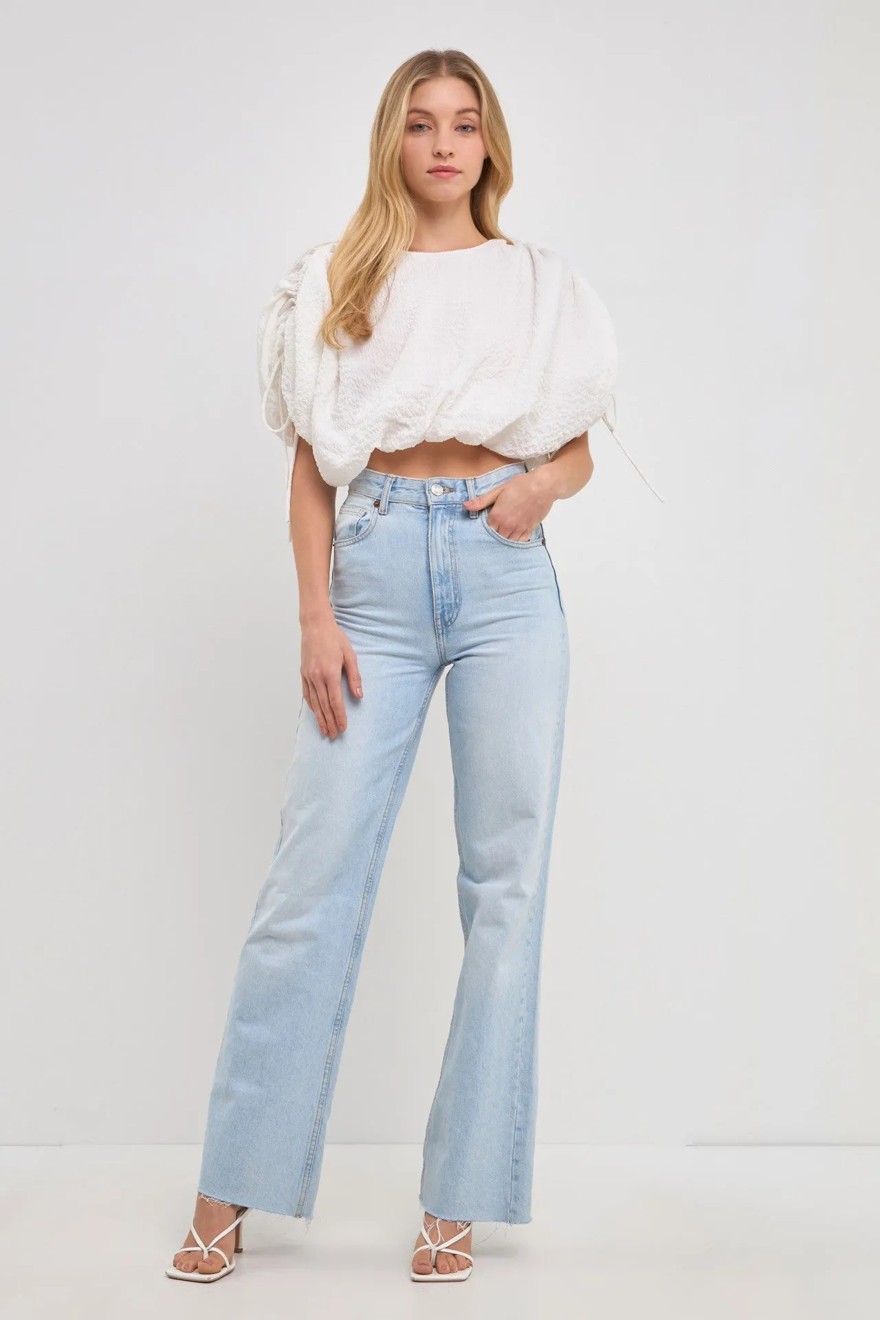 Lei Voluminous Cropped Top