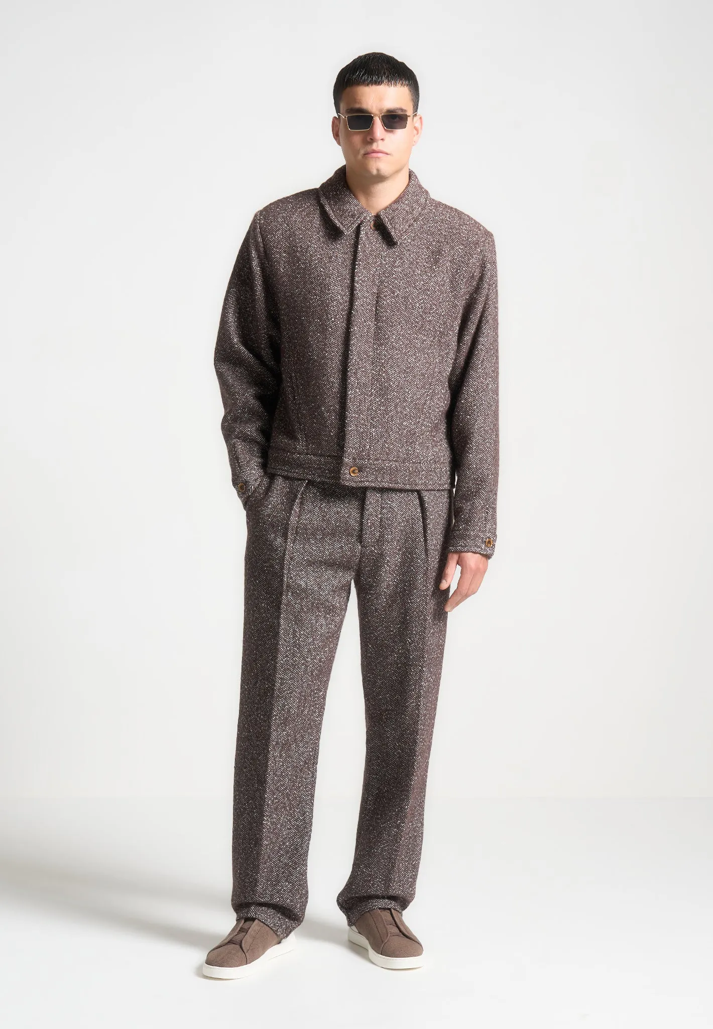 Relaxed Fit Wool Blend Herringbone Pleated Tailored Trousers - Brown