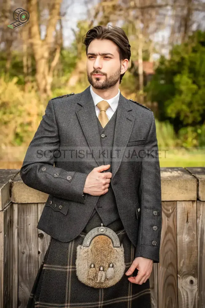 TWEED CHARCOAL CRAIL KILT OUTFIT