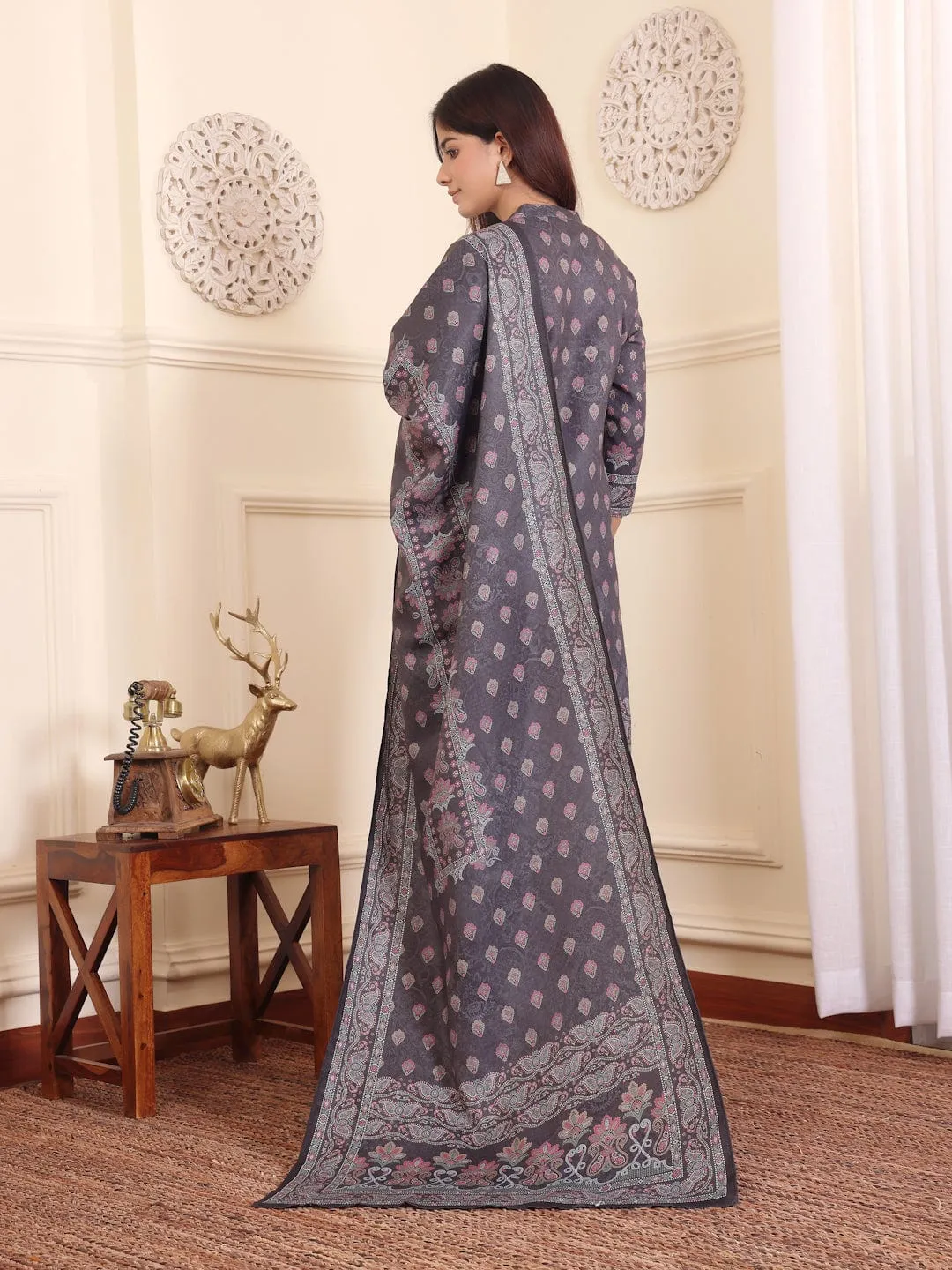 Varanga Women Grey Ethnic Printed Winter Straight Kurta With Trousers And Printed Dupatta.