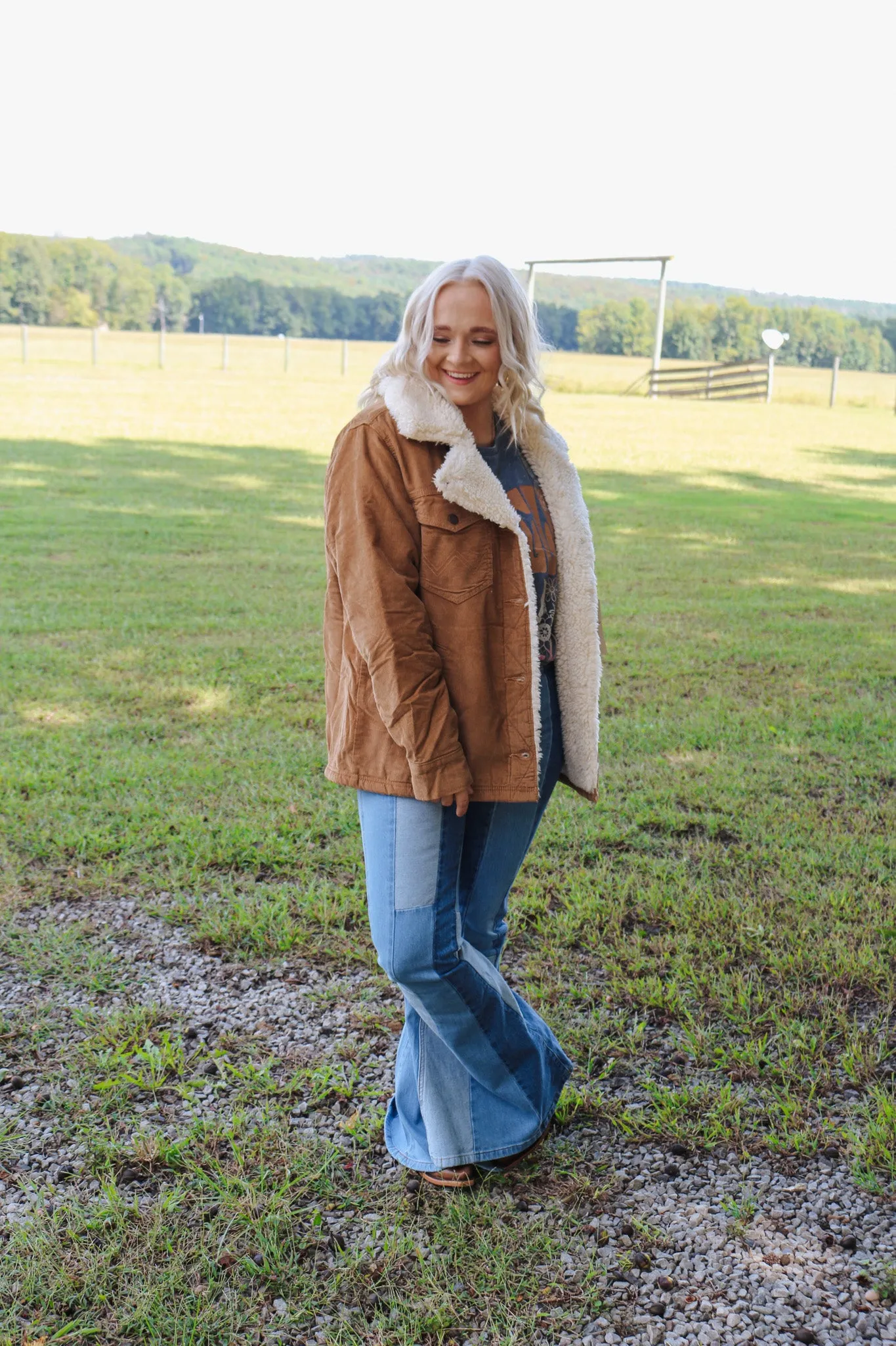 Women's Western Sherpa Lined Corduroy Wrange Coat- Tan